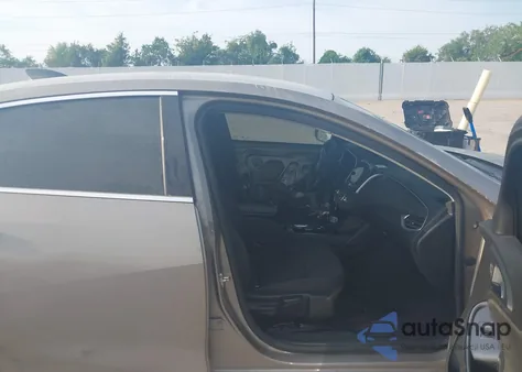 2022 Chevrolet Malibu Fwd Ls from USA, damaged, VIN 1G1ZB5ST7NF215247